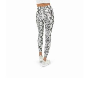 Sold Out NWT Balance Legging!